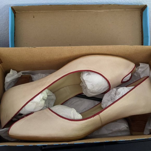 Mariana by GOLC - Morgan- (natural/red) low heel - Picture 8 of 8